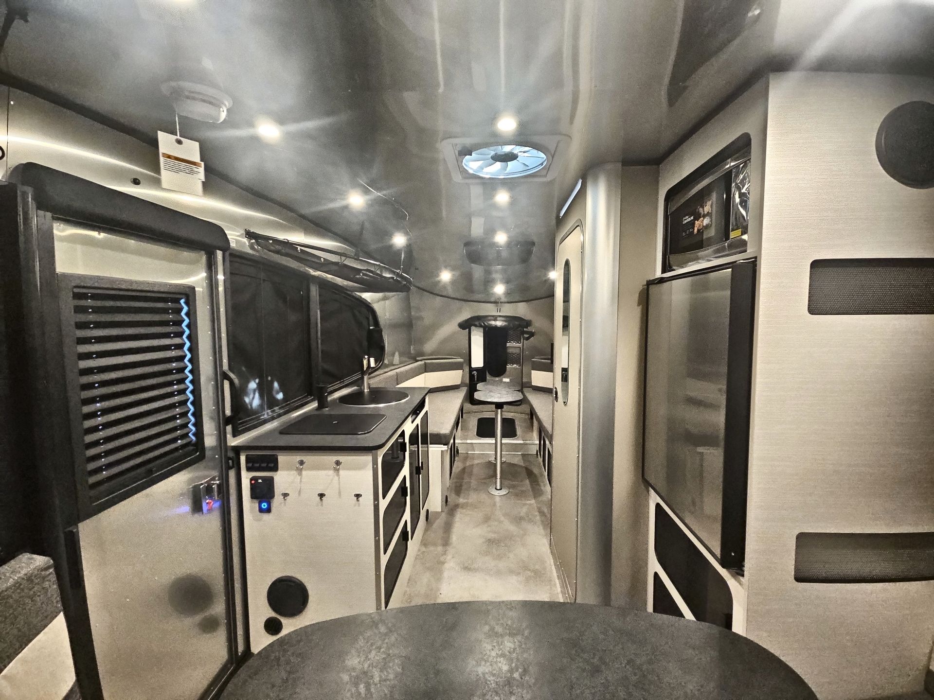 2026 Airstream 20Xe Base