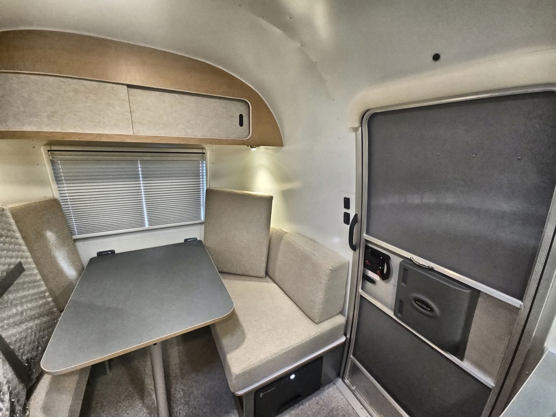 2026 Airstream 22RB Base