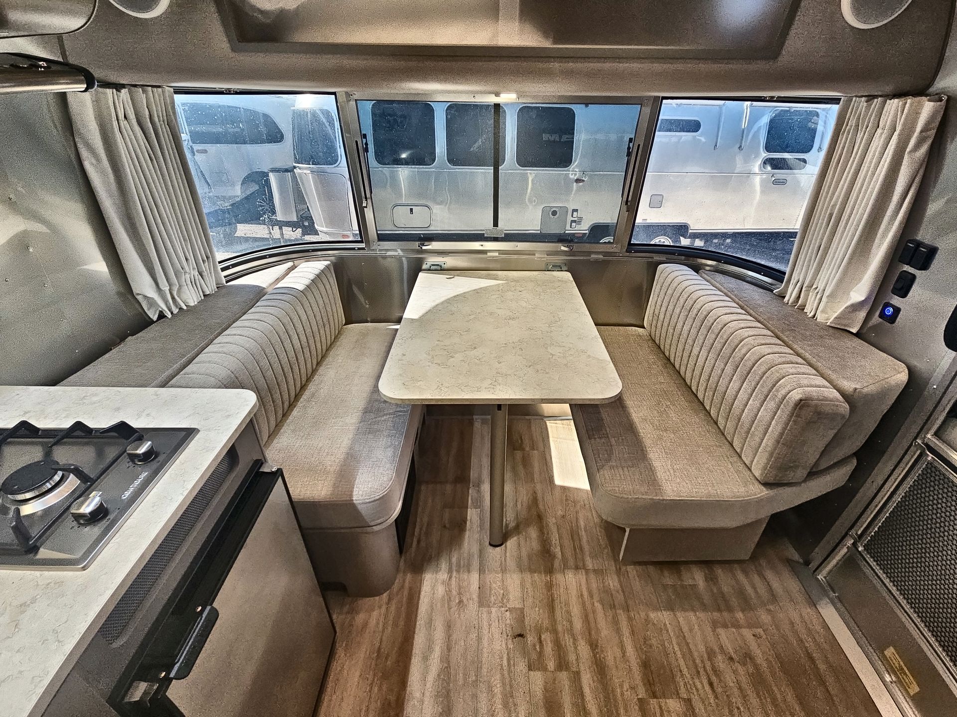 2026 Airstream 16RB Base