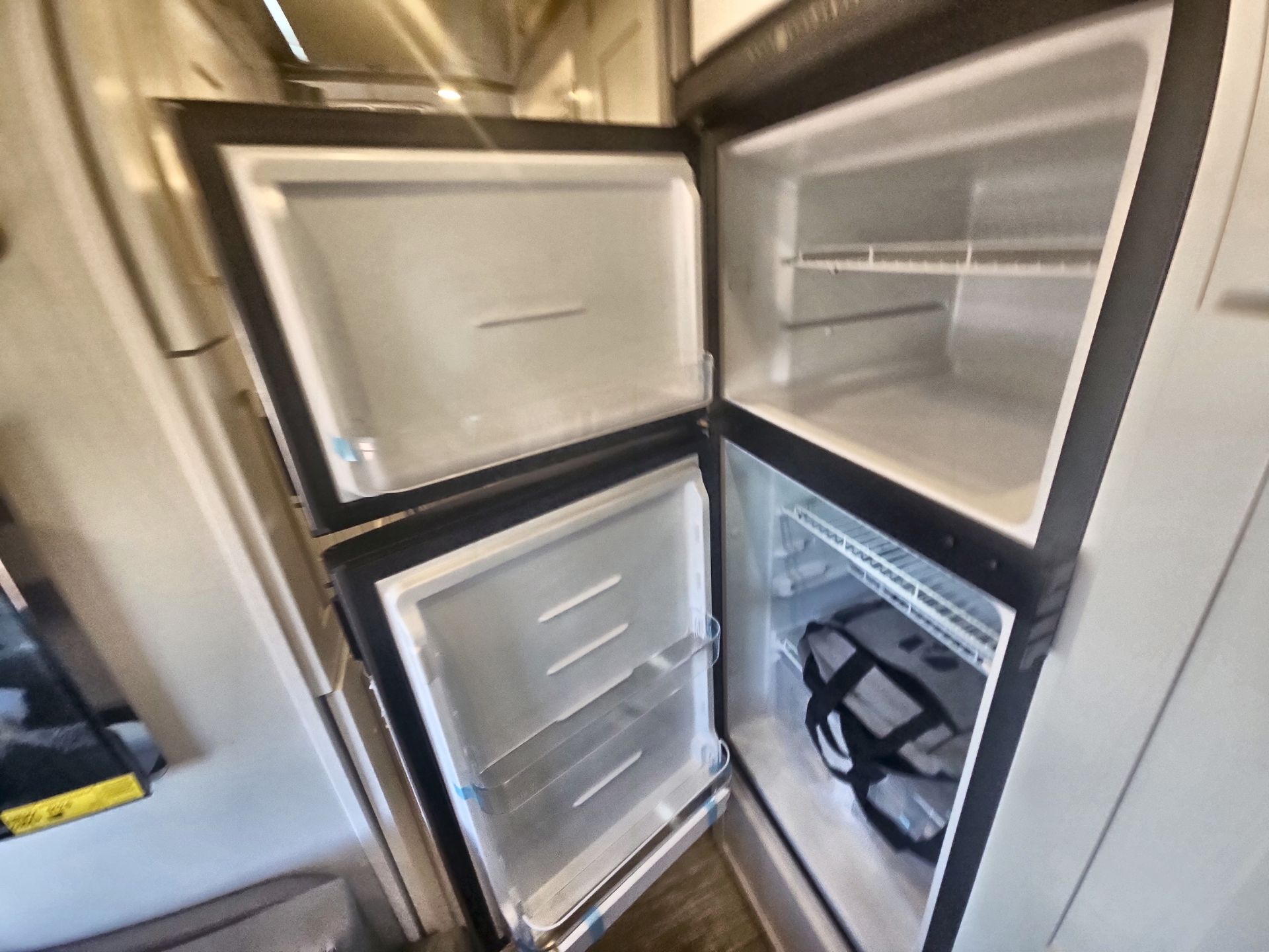 2026 Airstream 28RBT Base