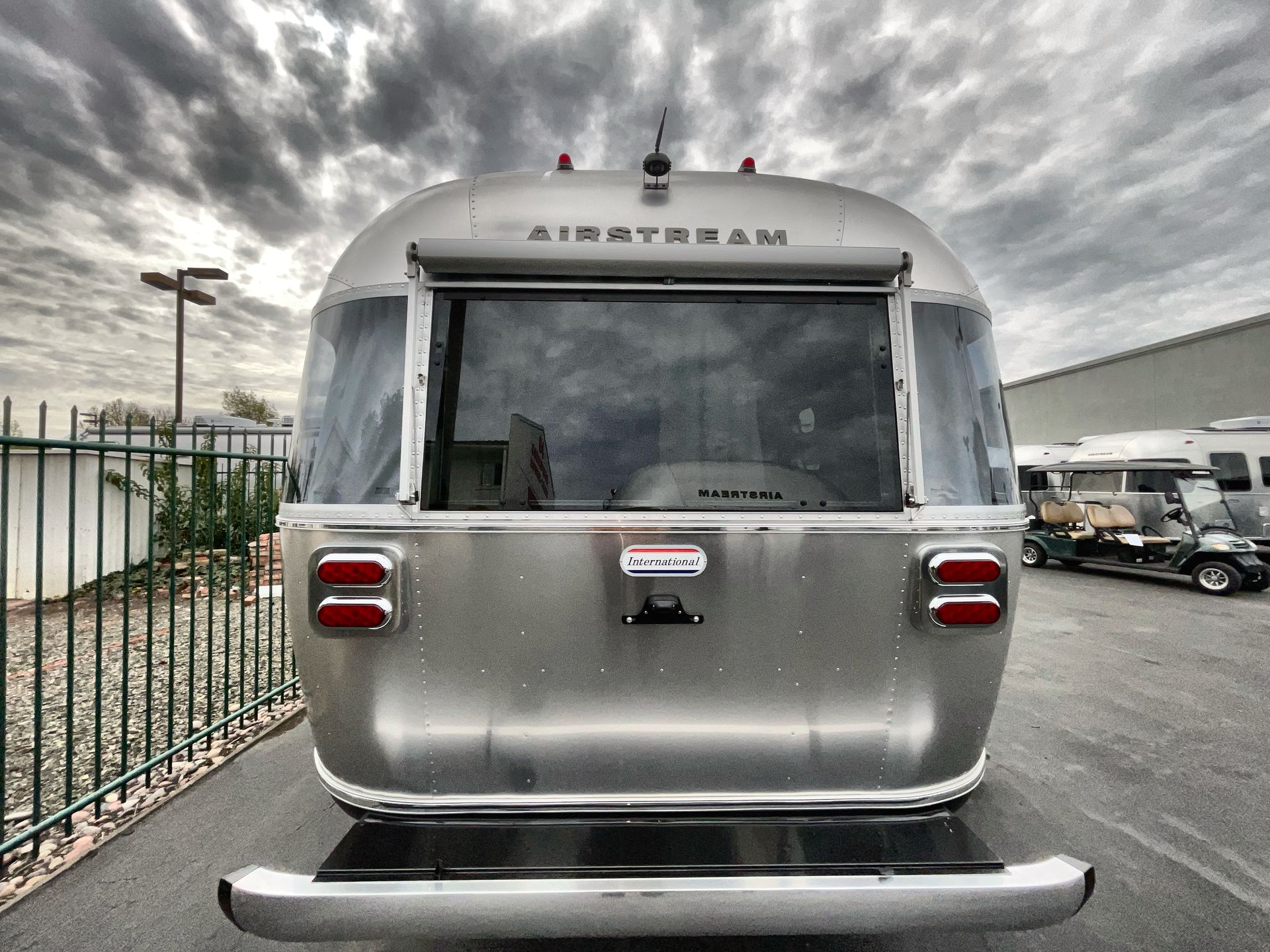 2025 Airstream 25FBT Base