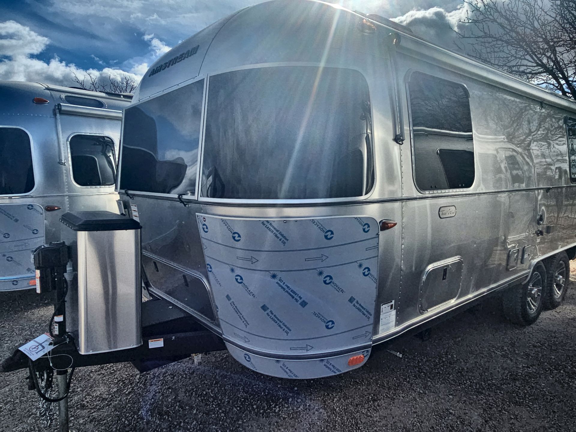 2026 Airstream 25FBT Base