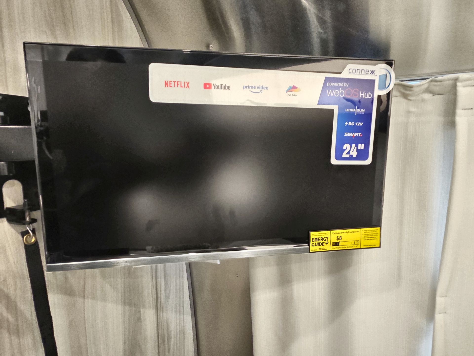 2025 Airstream 23FBQ Base