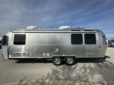 2026 Airstream 27FBT Base