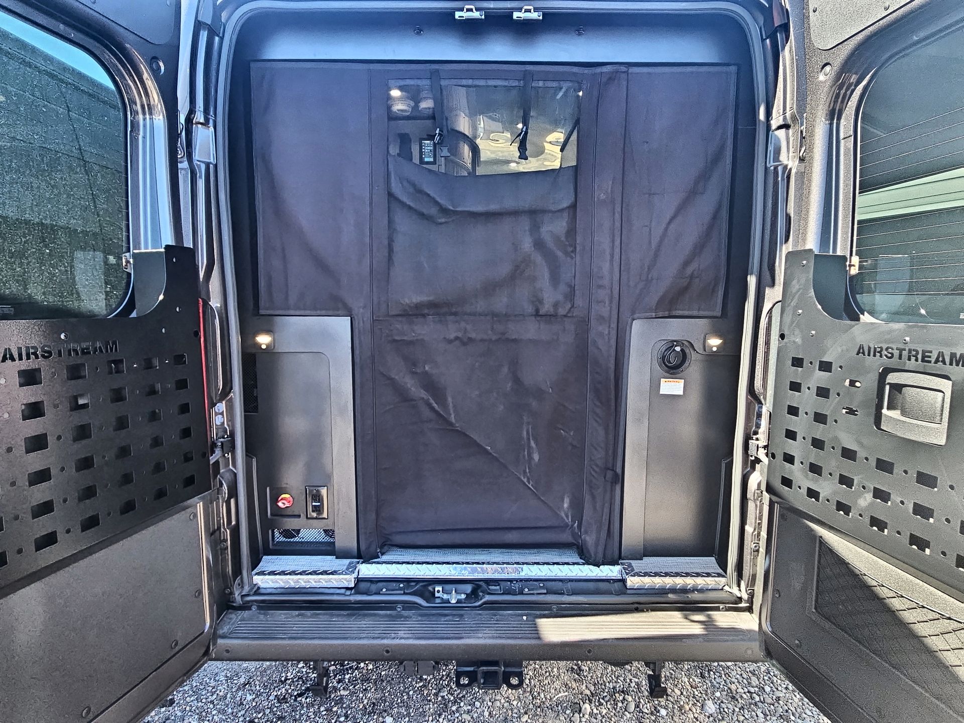 2026 Airstream Rangeline Base