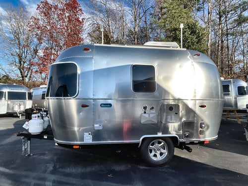 2026 Airstream 16RB Base