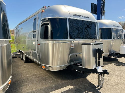2025 Airstream 25FBT Base