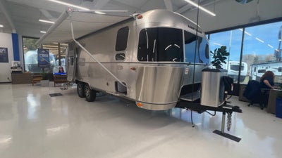 2026 Airstream 25FBT Base