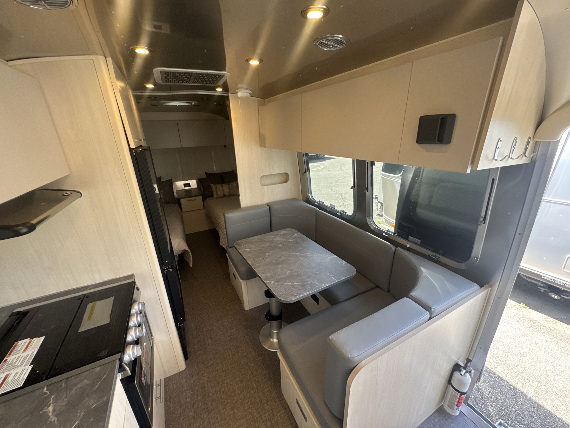 2026 Airstream 23FBT Base