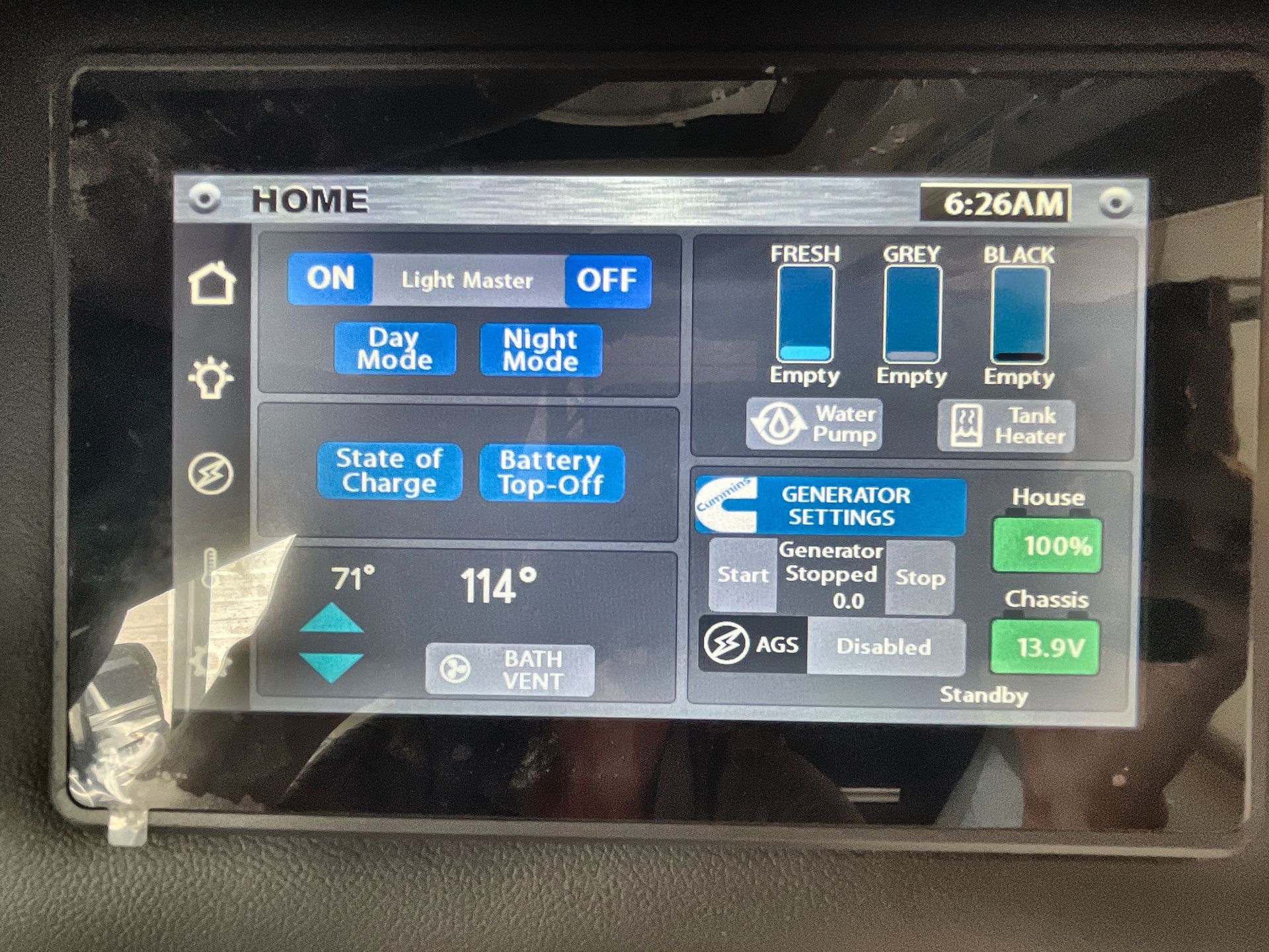 2025 Airstream Rangeline Base