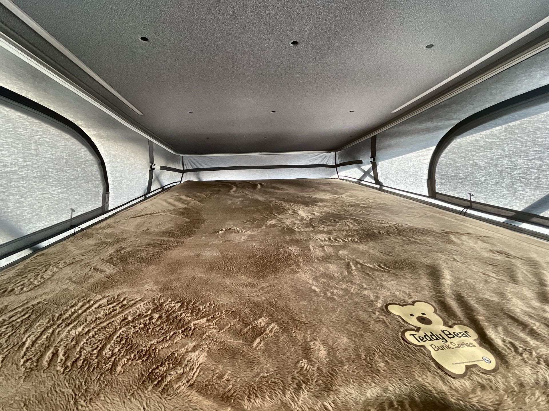 2026 Airstream Rangeline Base