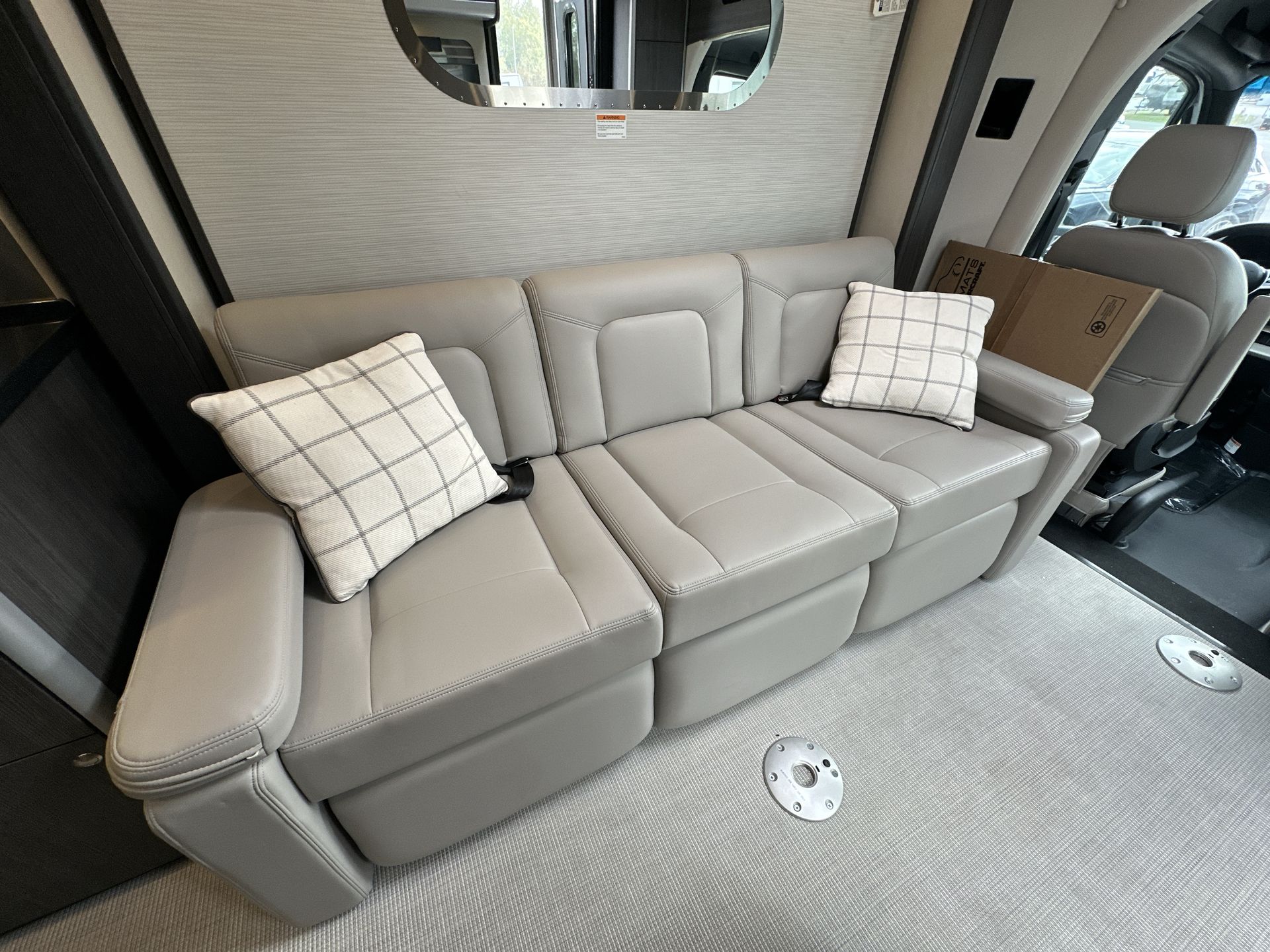 2026 Airstream Murphy Suite Base