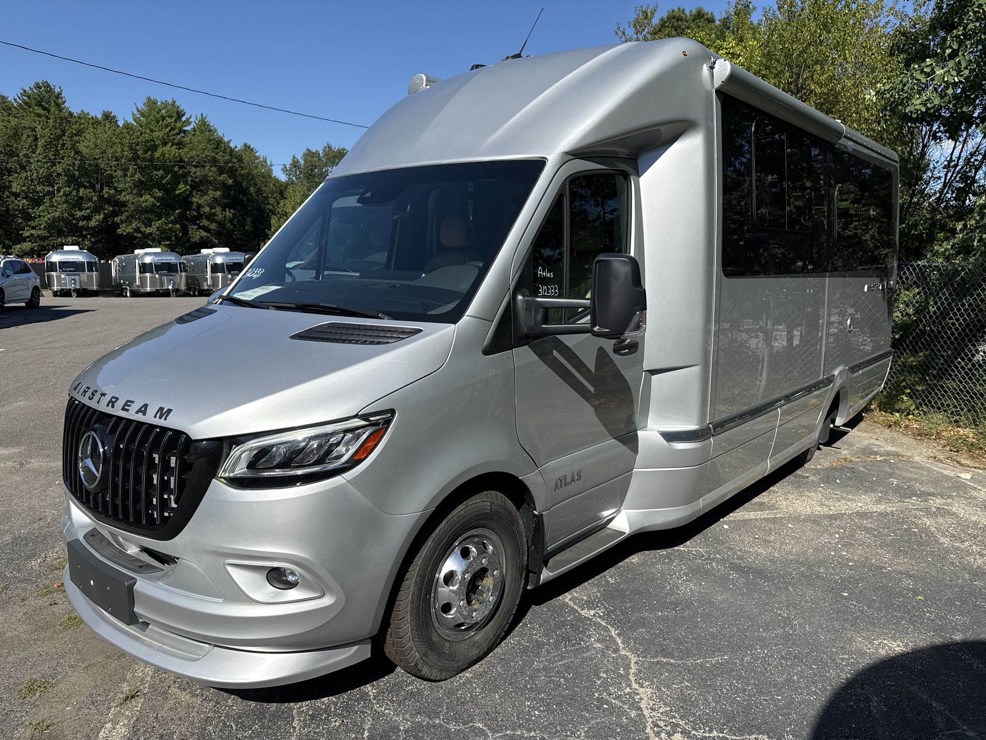 2026 Airstream Murphy Suite Base