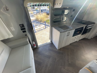 2026 Airstream 30RBQ Base