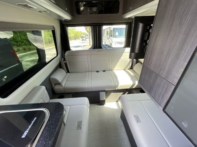 2025 Airstream 19 Base
