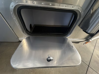 2025 Airstream 25FBT Base