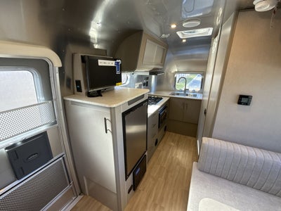 2026 Airstream 20FB Base