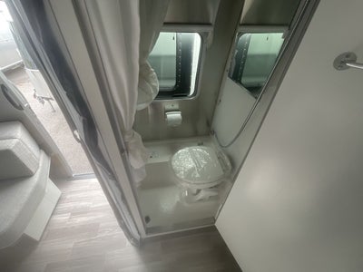 2026 Airstream 16RB Base