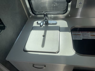 2026 Airstream 16RB Base