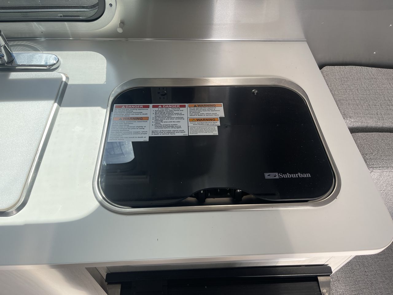 2026 Airstream 16RB Base