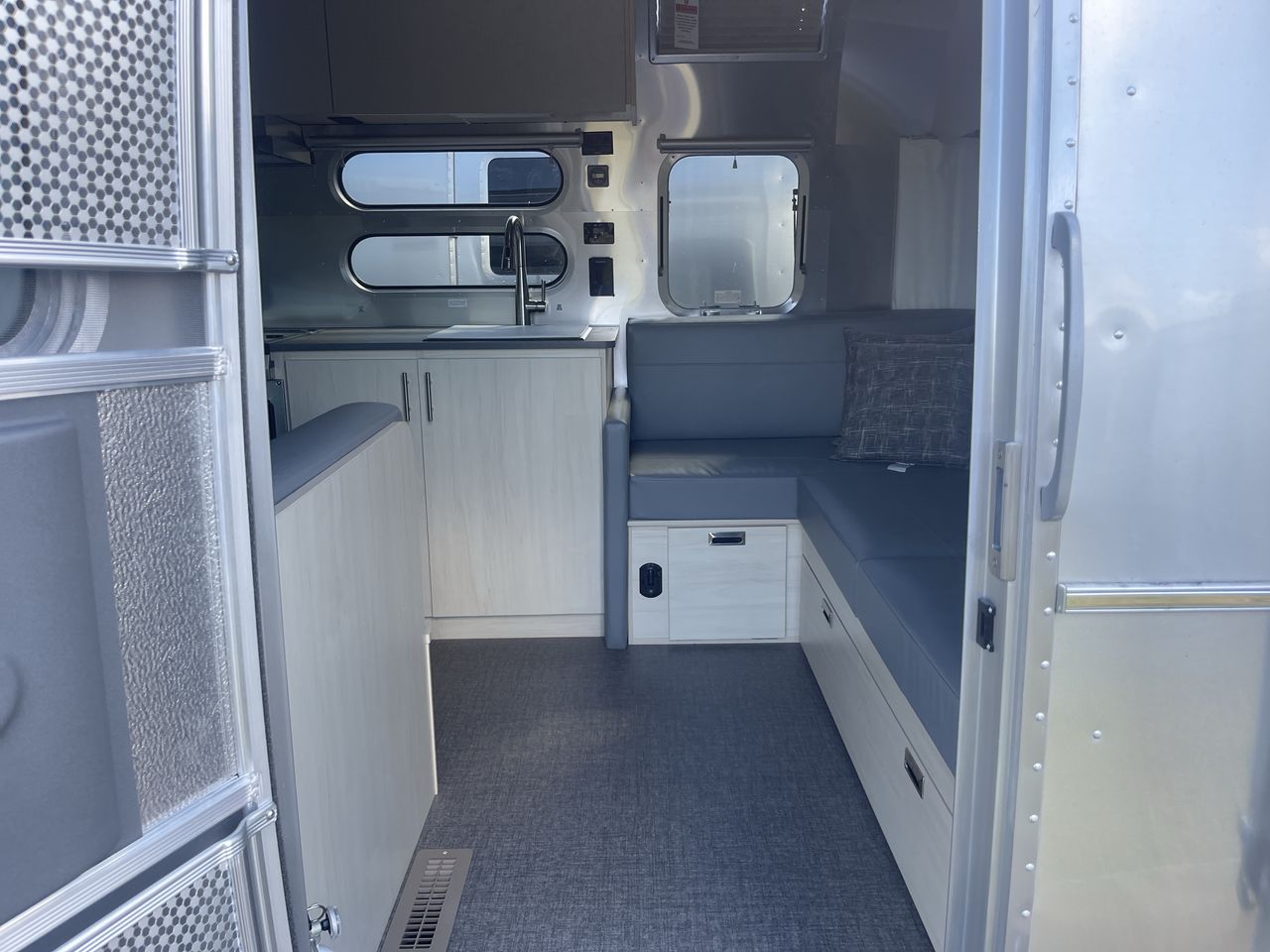 2026 Airstream 28RBQ Base