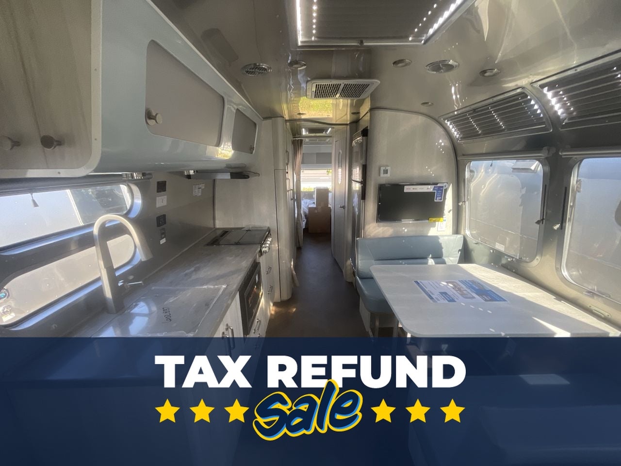 2026 Airstream 30RBT Base