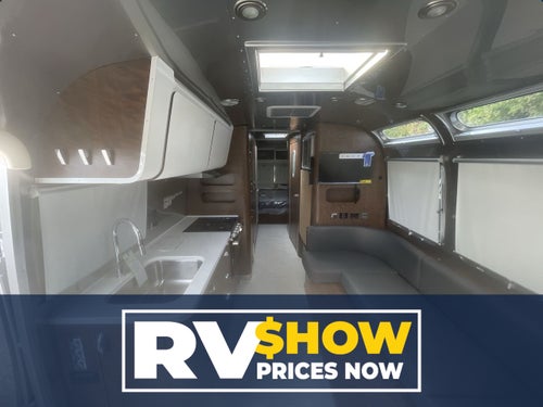 2026 Airstream 30RBQ Base