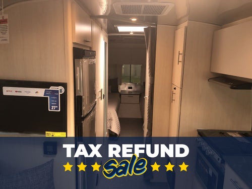 2026 Airstream 27FBT Base