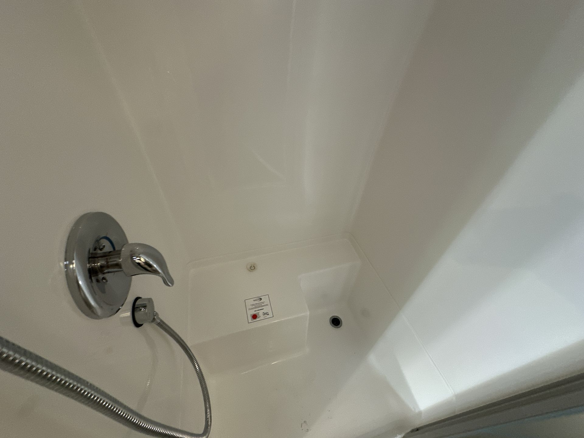 2025 Airstream 27FBQ Base