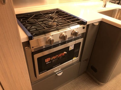 2025 Airstream 25FBQ Base