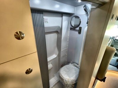 2026 Airstream Rangeline Base