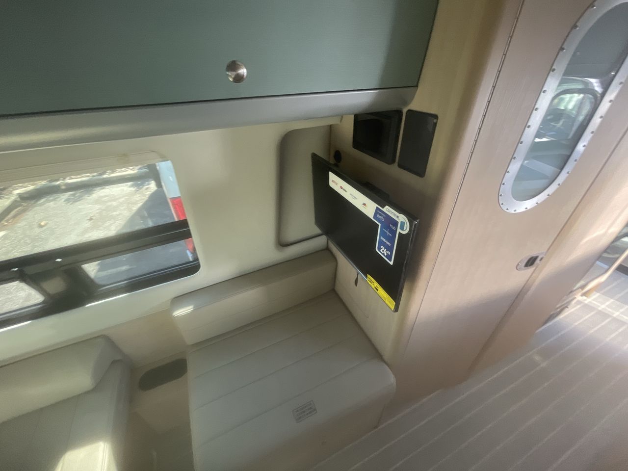 2026 Airstream 24GT Tommy Bahama Base