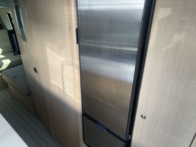 2026 Airstream 24GT Tommy Bahama Base