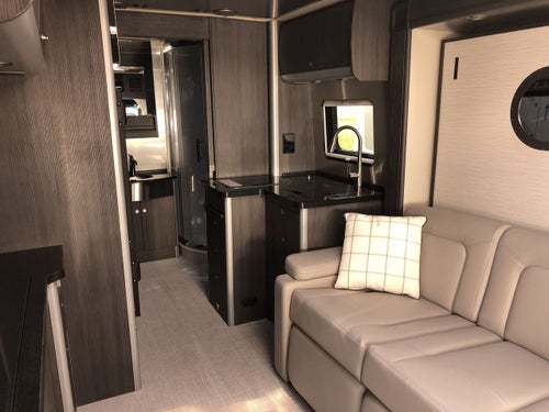 2025 Airstream Murphy Suite Base