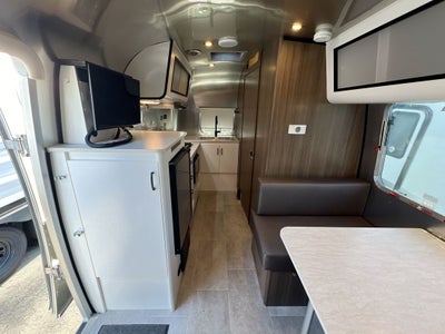 2022 Airstream 20FB Base