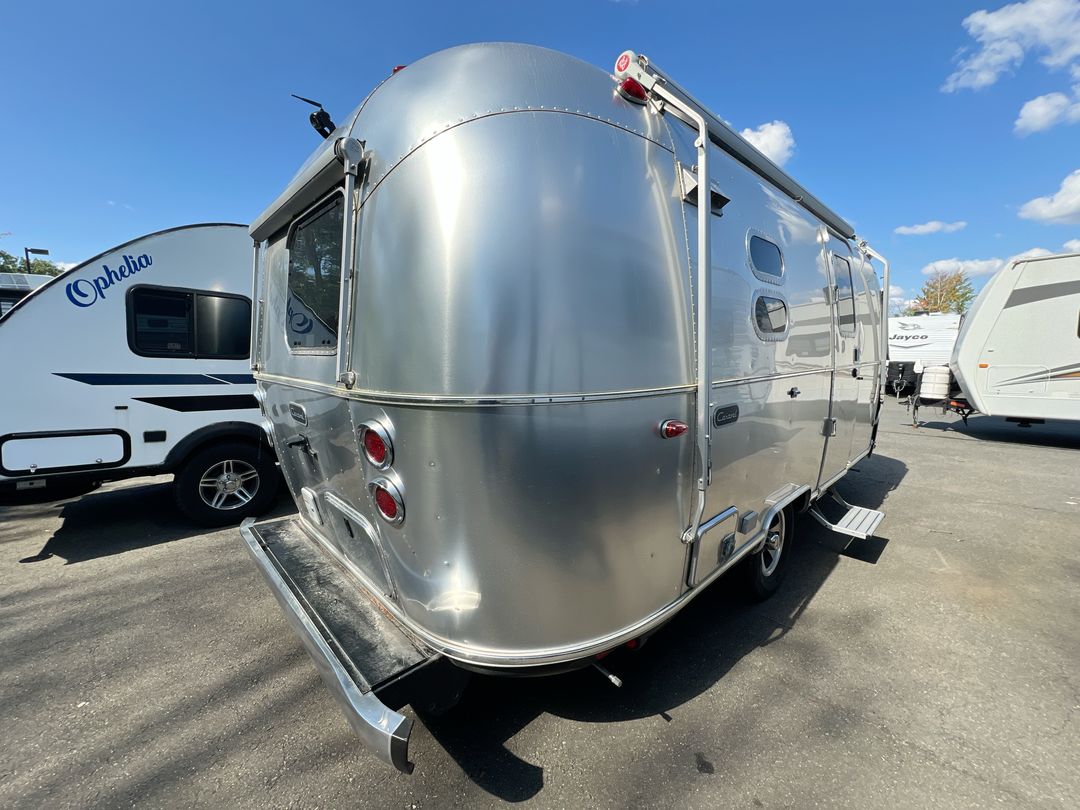 2022 Airstream 20FB Base