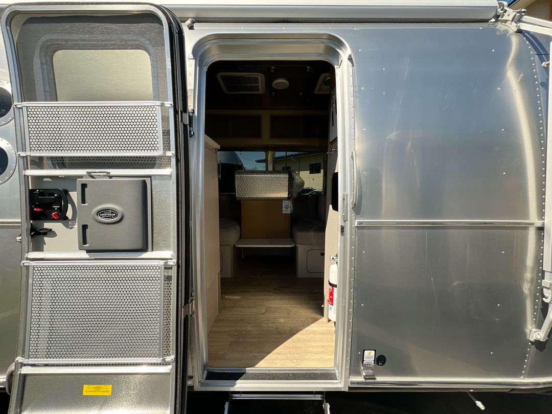 2025 Airstream 20FB Base