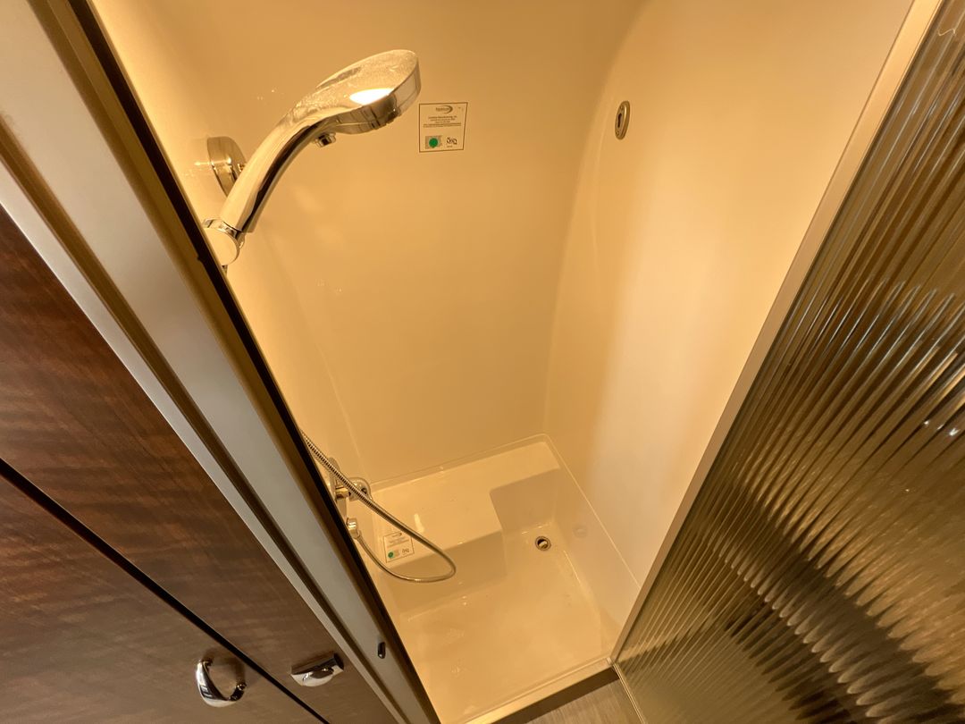 2025 Airstream 25FBQ Base