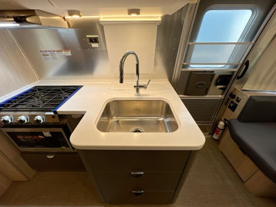 2025 Airstream 25FBQ Base