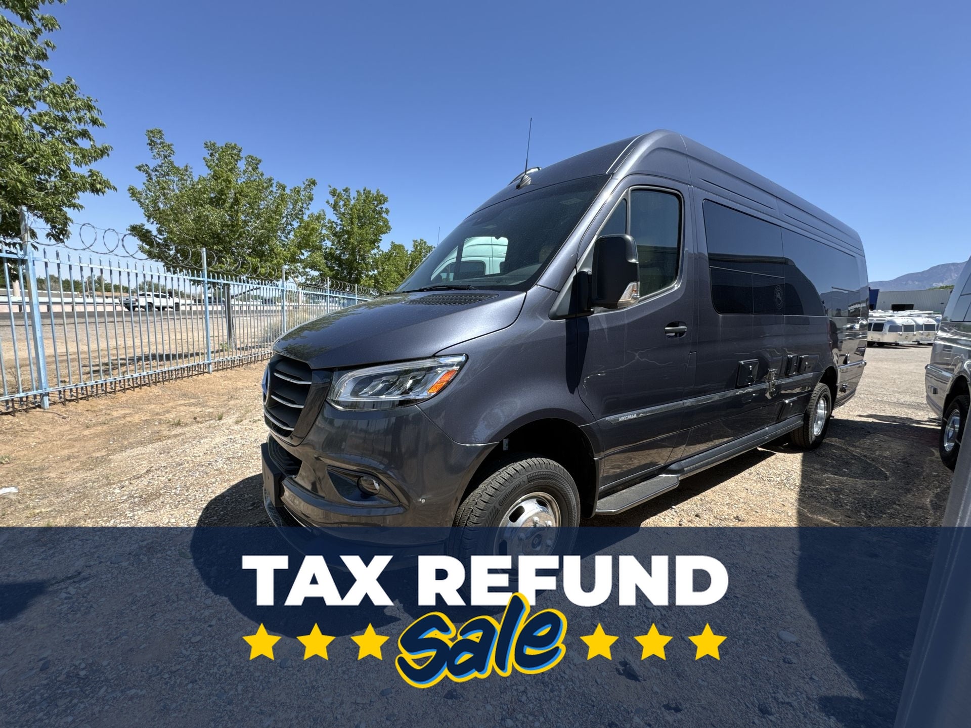 2025 Airstream 24 GL Base