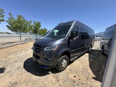 2025 Airstream 24 GL Base